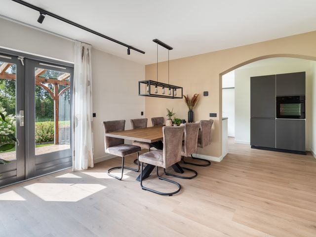 Veerstraat 7, Oude Wetering