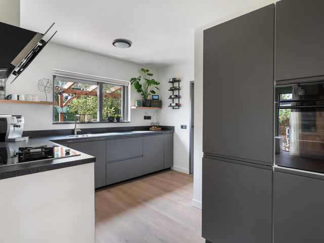 Veerstraat 7, Oude Wetering