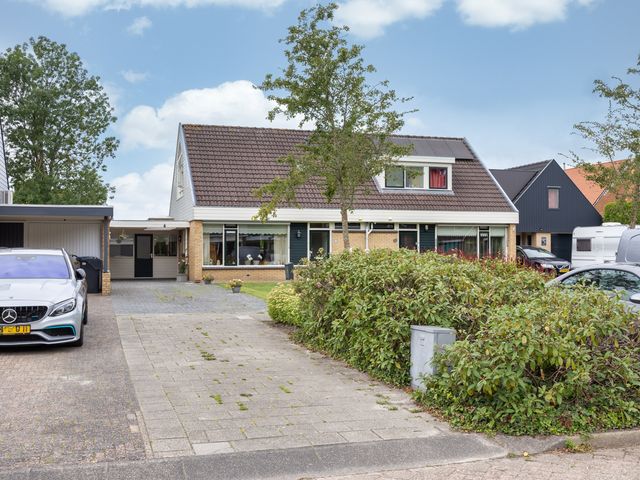 De Greiden 9, Idskenhuizen