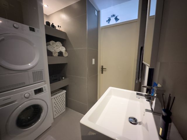 Uitstraat 64, Spijkenisse
