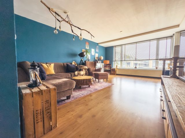 Uitstraat 64, Spijkenisse