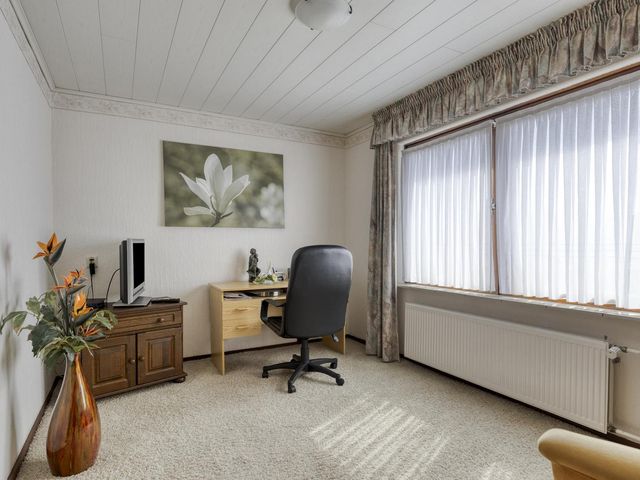Mahlerstraat 13, St. Willebrord
