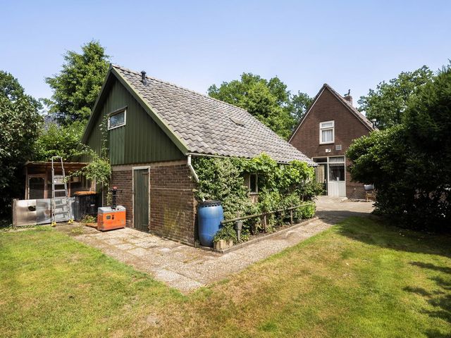 Burg.Backxlaan 279, Nieuwleusen