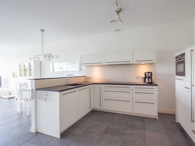 Hof Van Pampus 75, Hoofddorp