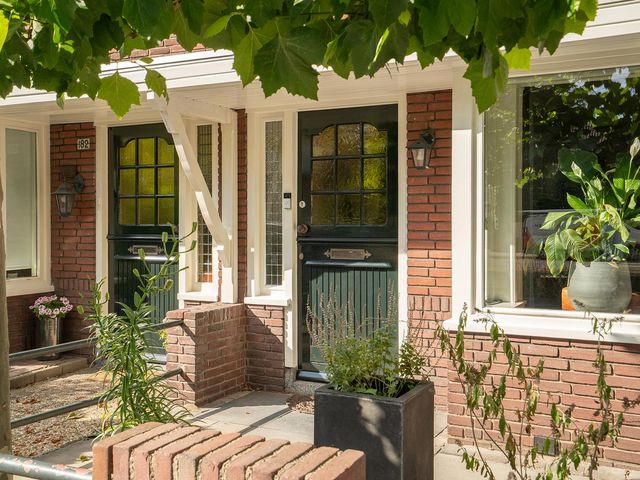 Getfertsingel 180, Enschede
