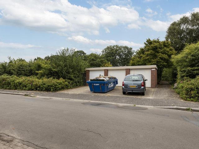 Leemkoelen 29, Emmen