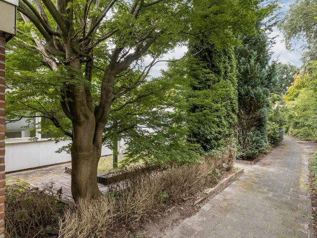 Leemkoelen 29, Emmen