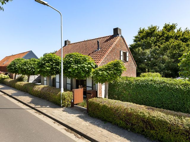 Graauwsedijk 15, Graauw