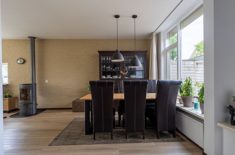 Dokter Oosteromstraat 16