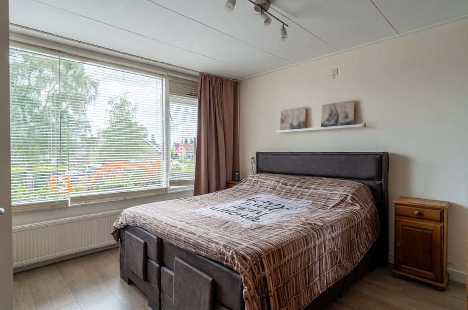 Dokter Oosteromstraat 16