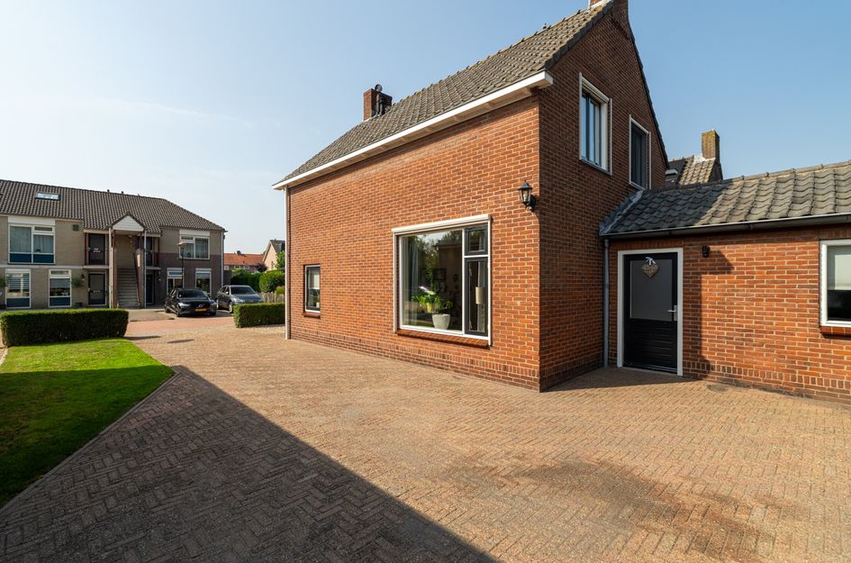 Nicolaas Hooijkaasstraat 11