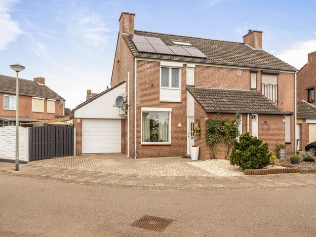 Past Kremersstraat 24, Urmond