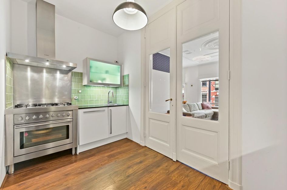 Van Vollenhovenstraat 60B 01