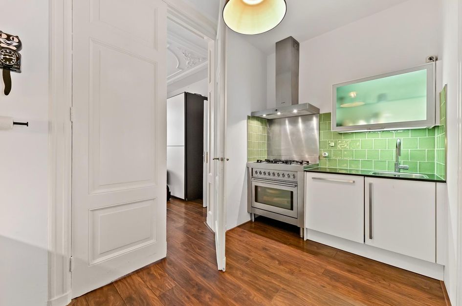 Van Vollenhovenstraat 60B 01