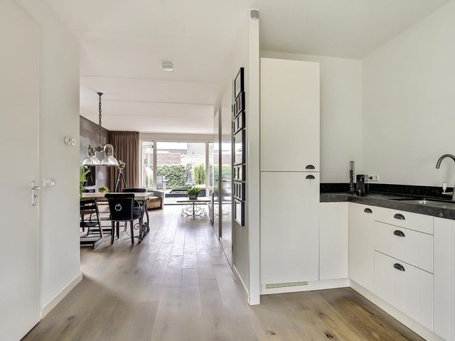 Hoefbladstraat 64, Heinkenszand