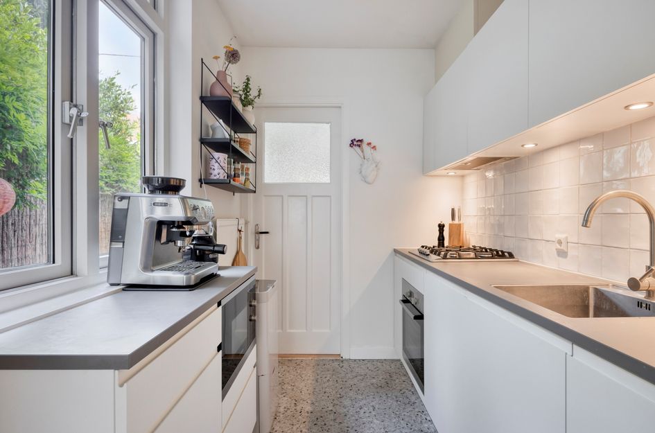 Van der Hoevenstraat 2