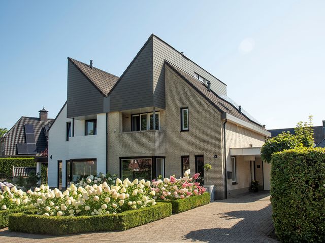 De Gruttenmaat 6, Reutum