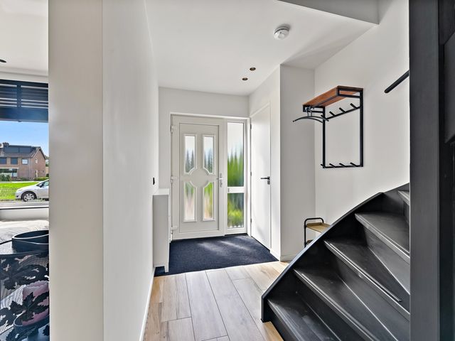 Slot de Houvelaan 48, Maasland
