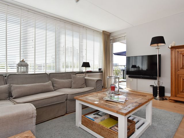 Klaproosveld 9, Den Haag