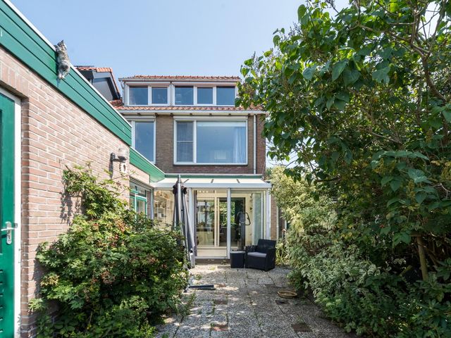 Rose Coplandstraat 1, Bovenkarspel