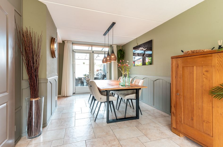 Oderstraat 1