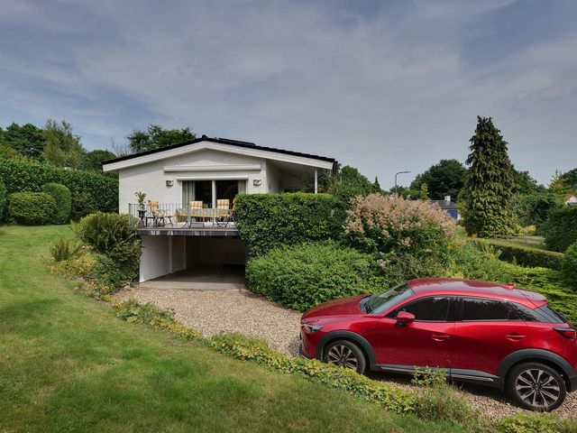 den Bruijl 33, Velp