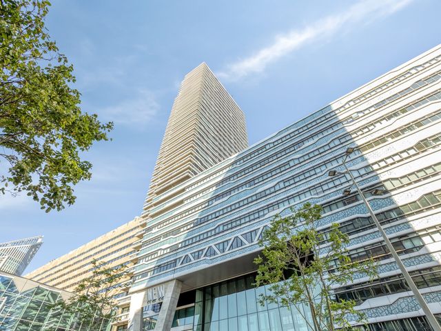 Anna van Buerenplein 197, Den Haag
