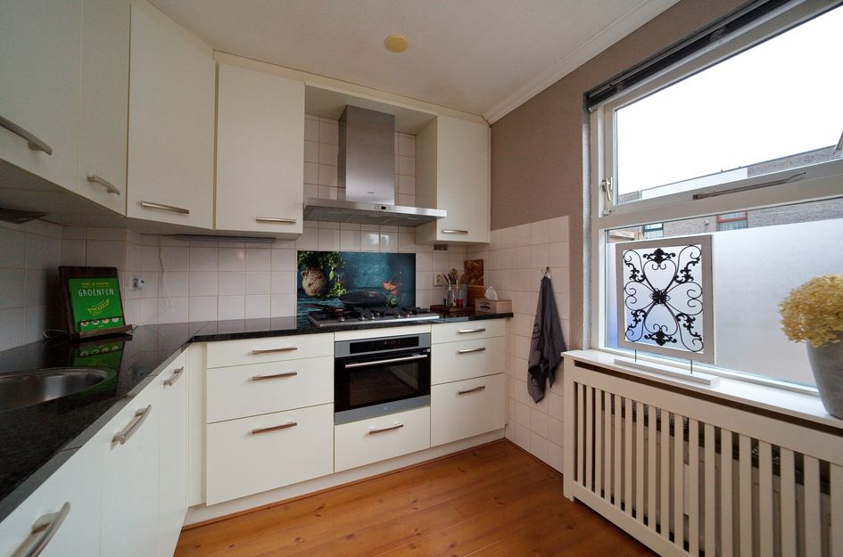 Karibastraat 16