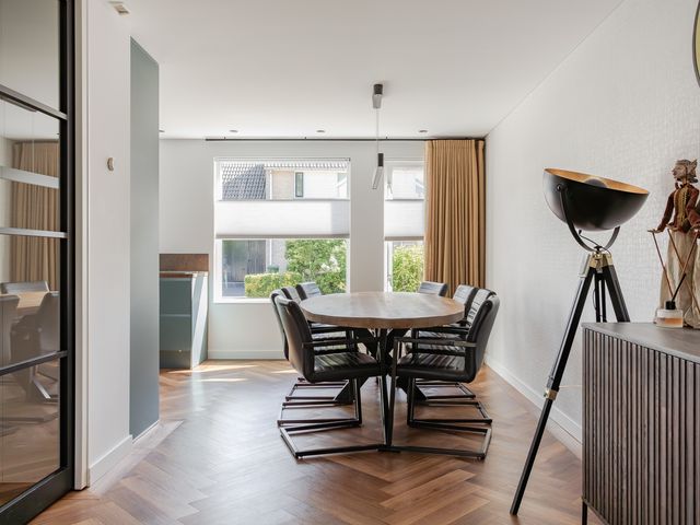 Dukaat 37, Hoorn