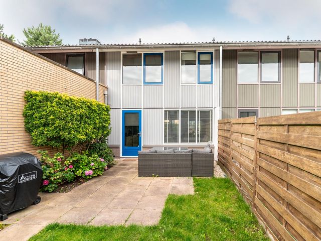 Maartstraat 28, Almere
