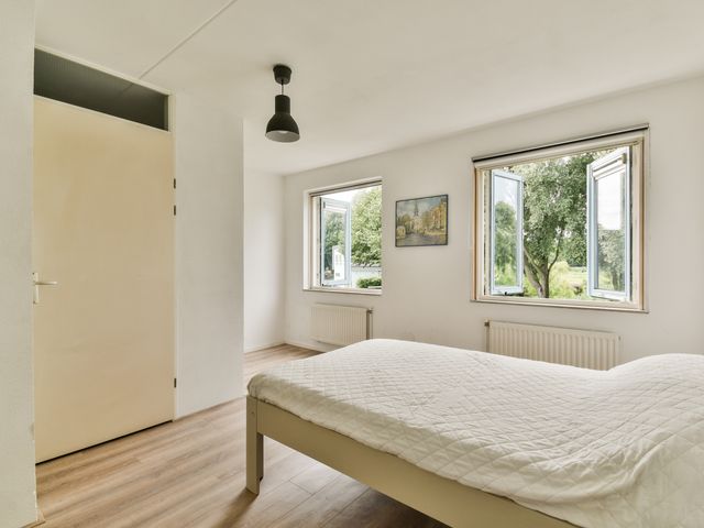Oudenaardeplantsoen 11, Amsterdam