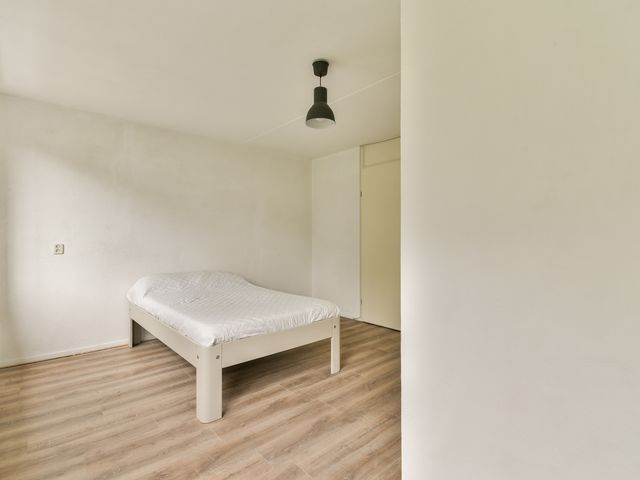 Oudenaardeplantsoen 11, Amsterdam