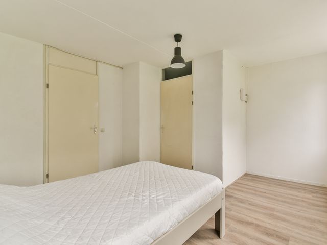 Oudenaardeplantsoen 11, Amsterdam