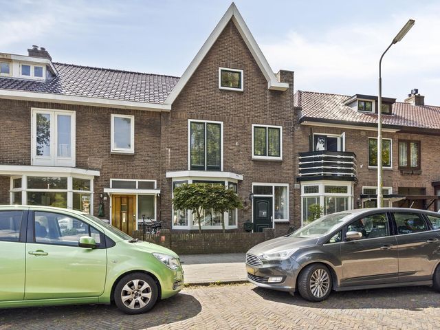 Jan Pieterszoon Coenstraat 107, IJmuiden