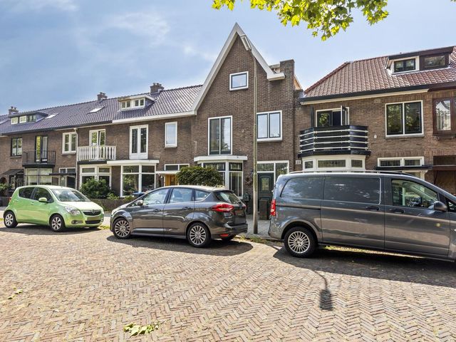 Jan Pieterszoon Coenstraat 107, IJmuiden