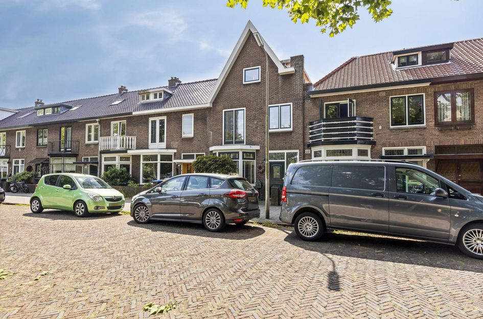 Jan Pieterszoon Coenstraat 107