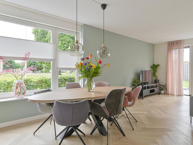 Menso Altinghof 1, Hoogeveen