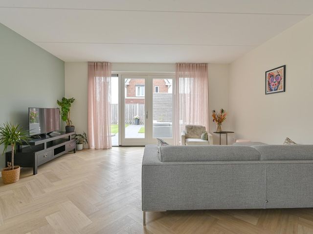 Menso Altinghof 1, Hoogeveen