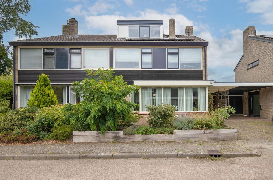 Aardbolhof 3