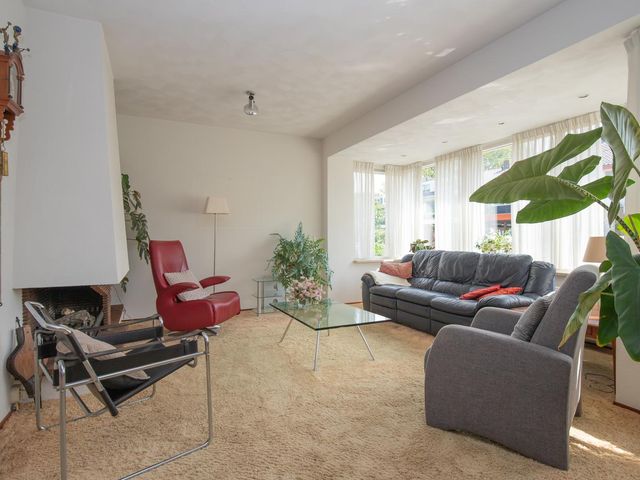 Aardbolhof 3, Maarn