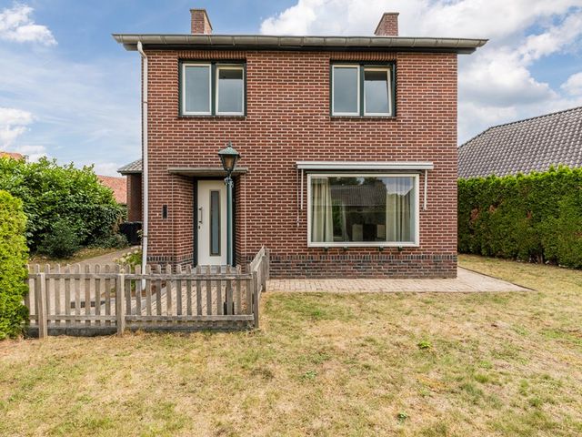 Swaantjesweg 2A, Echt