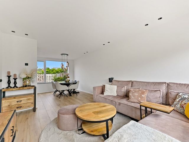 Slot de Houvelaan 48, Maasland