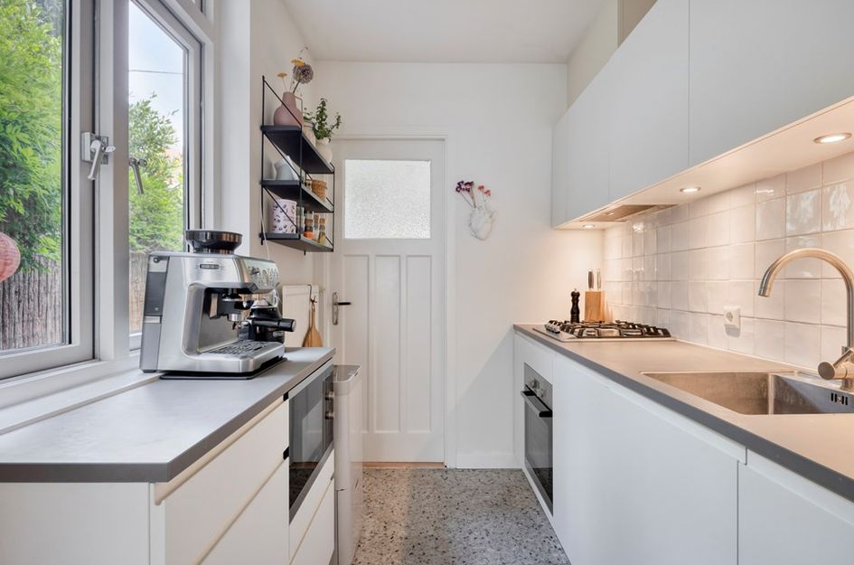 Van der Hoevenstraat 2