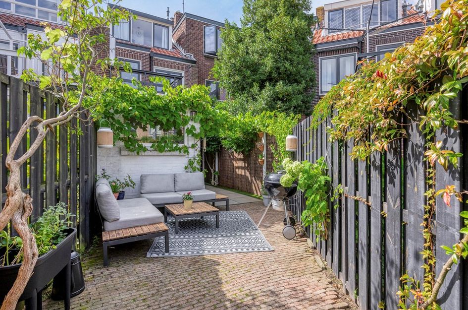 Van der Hoevenstraat 2