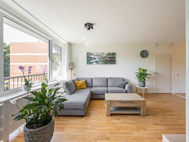 Meerpaal 36, Groningen