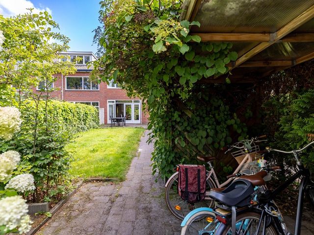 De Savornin Lohmanlaan 56, Groningen