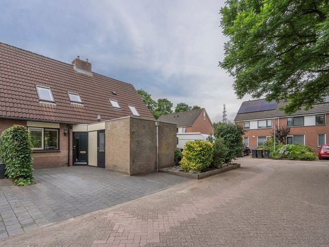 Kaarnheugte 21, Assen