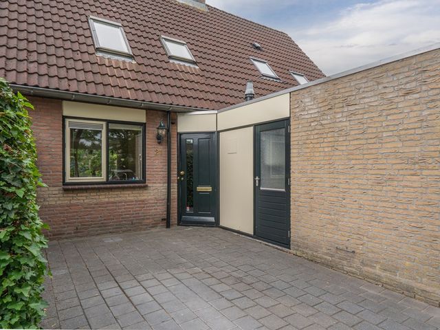 Kaarnheugte 21, Assen
