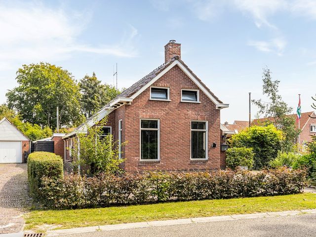 Scheemdermeersterweg 13, Scheemda