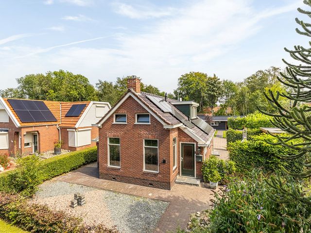Scheemdermeersterweg 13, Scheemda